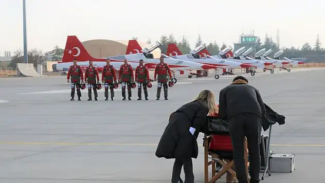 AŞIRI HIZLA MÜCADELEDE TÜRK YILDIZLARI'NDAN ANLAMLI ÇAĞRI