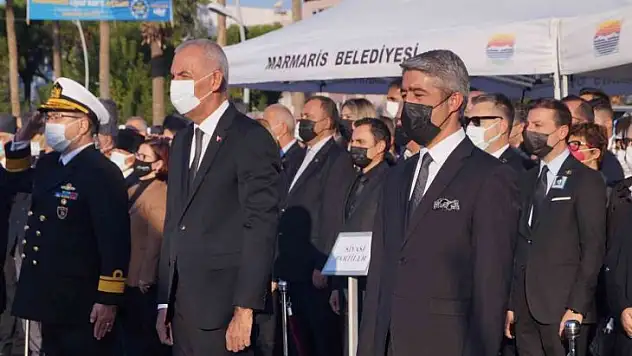 Atatürk, Marmaris'te anıldı