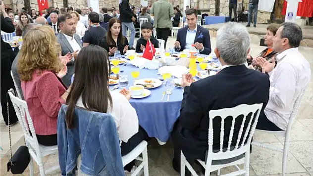 Başkan Mandalinci, ilçe protokolü ile buluştu