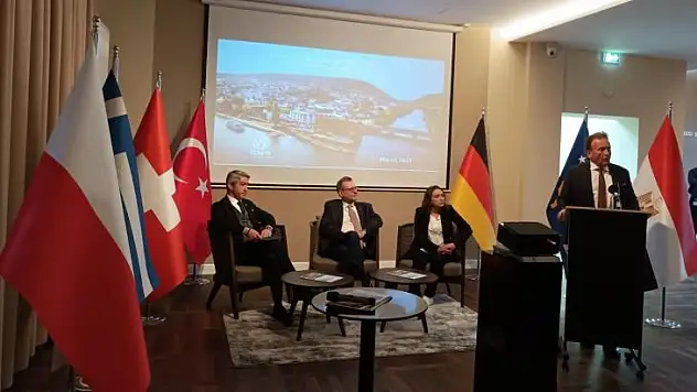 BAŞKAN OKTAY, KARDEŞ KENTLER TURİZM GÜNÜ'NDE KONUŞTU