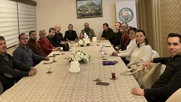 BEŞKAZA KÜLTÜR VE DAYANIŞMA PLATFORMU 'DEPREM' İÇİN BULUŞTU