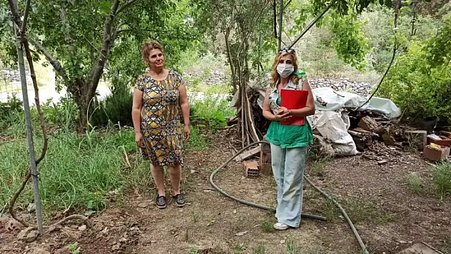 Binbir Renk, Tek Renk Olmadan 