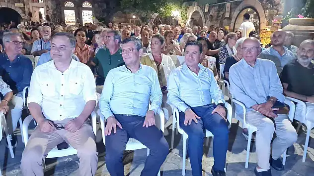 CHP Grup Başkanı Özgür Özel, Bodrum'da içini döktü