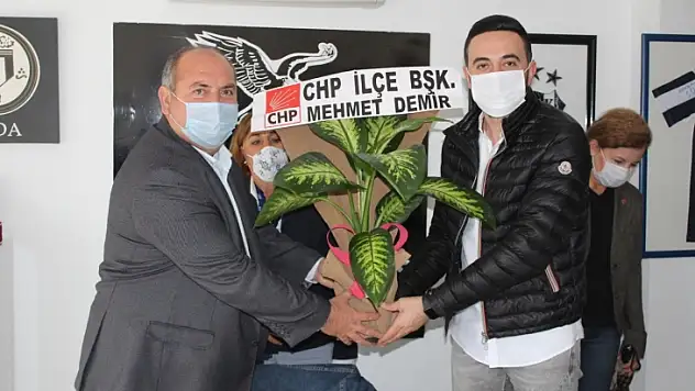 CHP'Lİ DEMİR'DEN İADE-İ ZİYARET