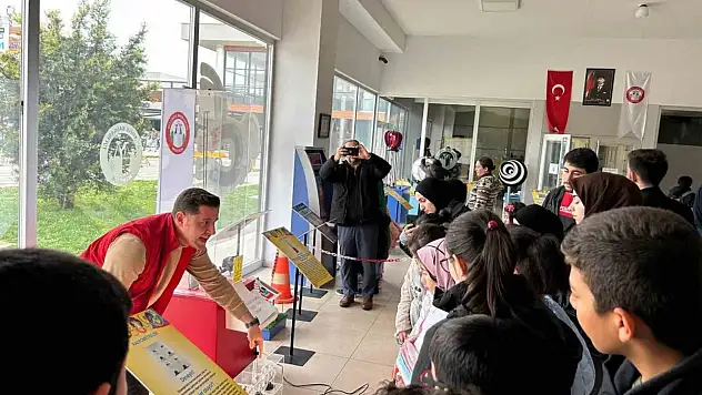 Çocuk Bilim Parkına ziyaretçi akını