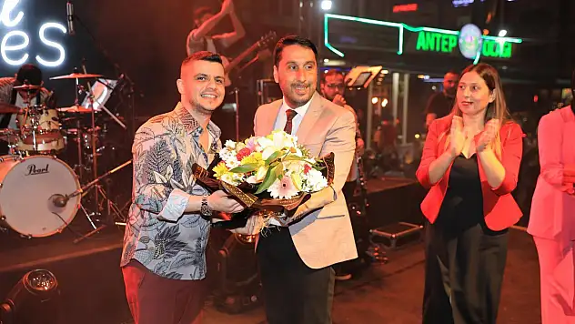 Dalaman'da Bilal Sonses rüzgârı esti