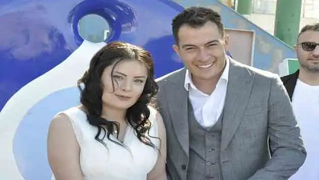 DEPREMZEDE ÇİFT, FETHİYE'DE MİSAFİRLİKTE EVLENDİ