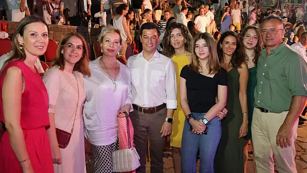 Dünya Anne Şarkıları Marmaris'te yankılandı