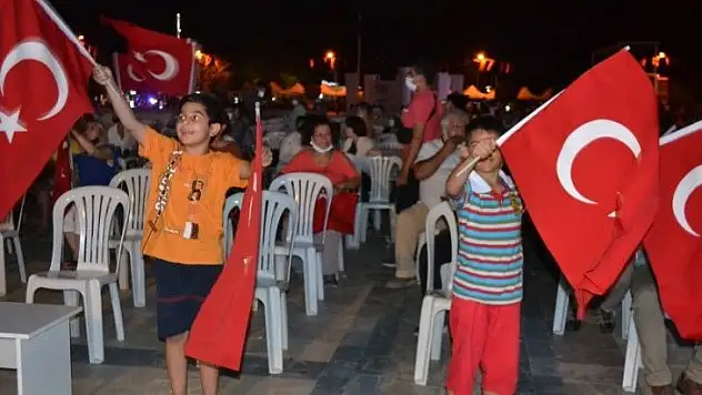 Fethiye'de 15 Temmuz Demokrasi Ve Milli Birlik Günü Anma Programı Düzenlendi