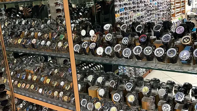 Fethiye'de 5 bin litre kaçak akaryakıt ele geçirildi!