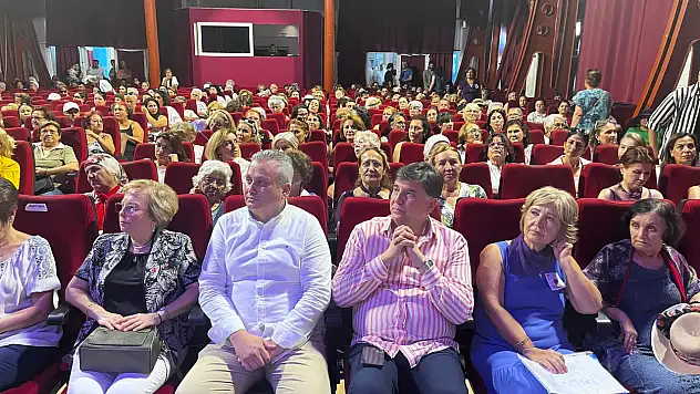 Fethiye'de CHP Kadın Kolları Başkanlık seçimi devam ediyor