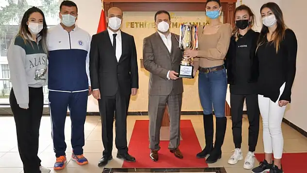 Fethiye'nin Sultanları Kaymakam Fırat'ı ziyaret etti