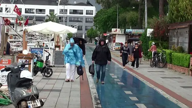 Fethiye yağışa teslim oldu