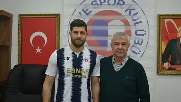 Fethiyespor, Cem Özdemir'i renklerine kattı