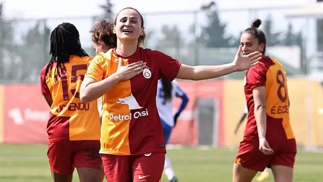 Galatasaray son nefeste güldü