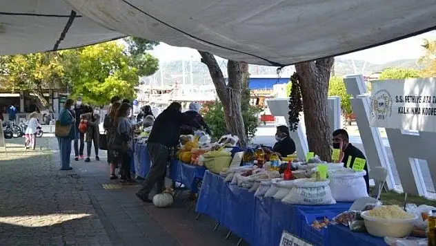 Geleneği yaşatmaya devam ediyorlar