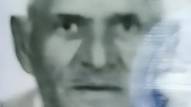 Geri geri gelen kamyonetin çarptığı yaya hayatını kaybetti