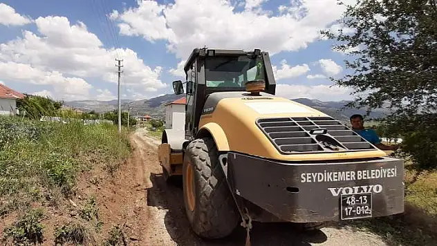 Selin Zarar Verdiği Yollar Onarılıyor