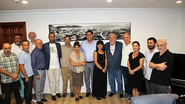 Türkiye'nin tanınan yüzleri Karaca'yı ziyaret etti