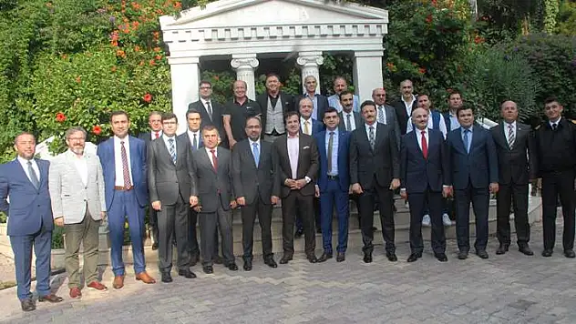 EFSANELER, FETHİYE'DE BULUŞTU