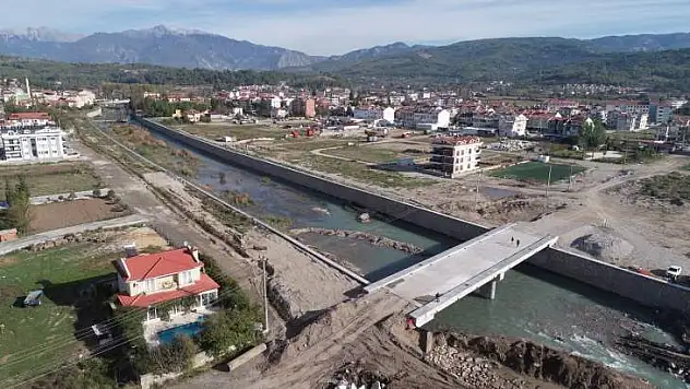 Köprü'nün Son Rötuşları Yapılıyor