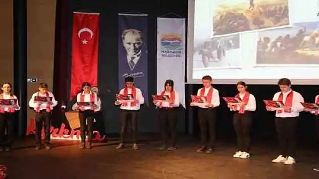 İSTİKLAL MARŞI'NIN YILDÖNÜMÜ MARMARİS'TE KUTLANDI