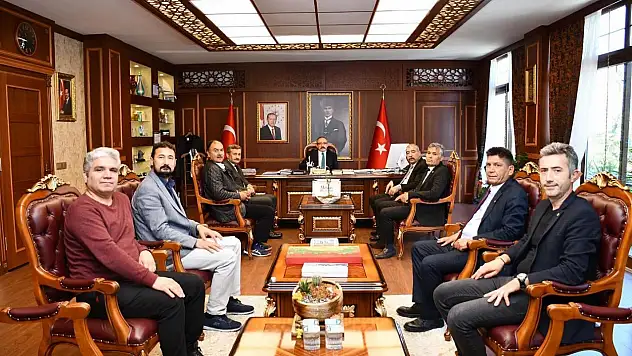 Kamu-Sen ve Türk Eğitim-Sen'den Karaman'a Ziyaret