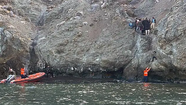 Karada 7 düzensiz göçmen yakalandı