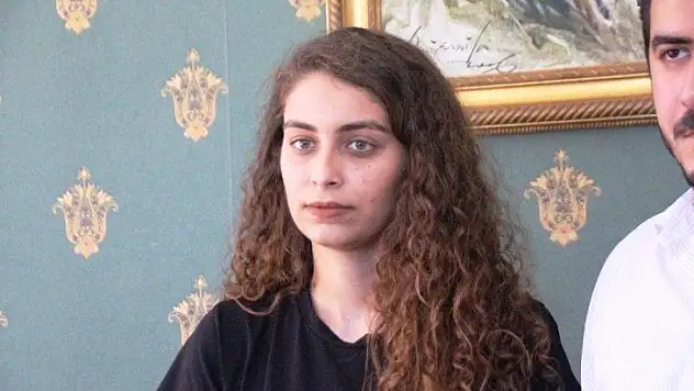 Kendisini 1,5 yıl taciz ettiğini ileri sürdüğü adamı tutuklattıran Tuğçe Çelik konuştu