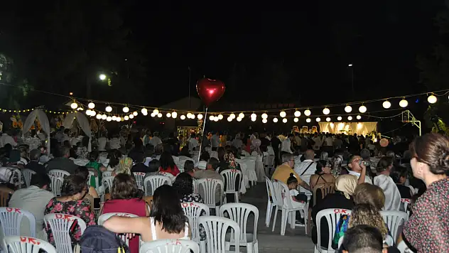 Köse ve Kaptan Ailesinin Mutlu Günü 