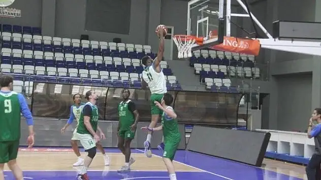 LH Fethiye Belediyespor hız kesmiyor