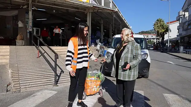 MAKAM ARAÇLARI YAŞLILARIN HİZMETİNE SUNULDU