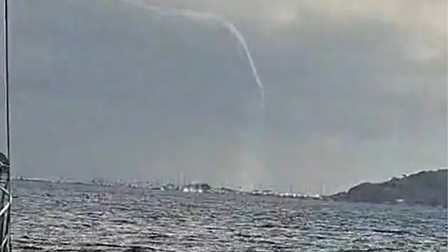 Marmaris Körfezi'nde hortum paniği