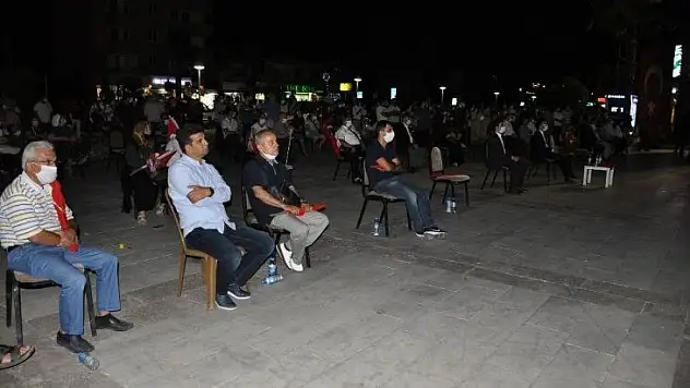 Milas geceyi Meydan'da geçirdi