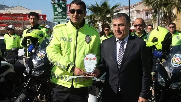 Motosikletli Trafik Timleri Sertifikalarına Kavuştu