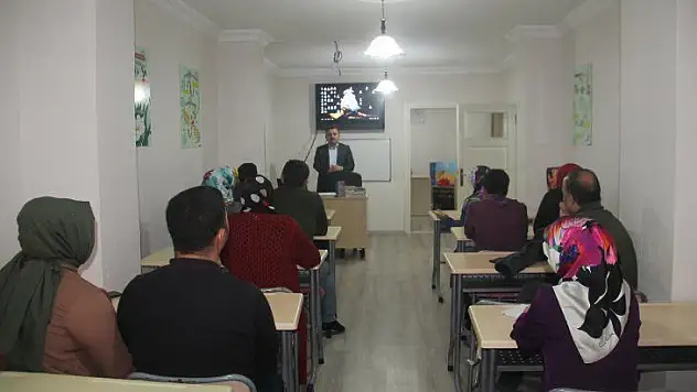 Müftü Oktay, 'Aile cennete açılan yolculuğun ilk durağıdır'