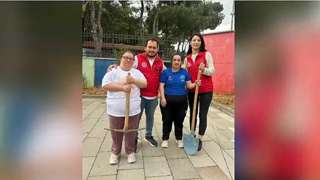 Muğla'da engelli bireylere yönelik bahçe etkinliği yapıldı