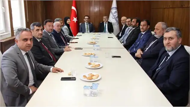 Muğla'da 'Vekaletle Kurban Organizasyonu ve Yaz Kur'an Kursları' tanıtım toplantısı düzenlendi