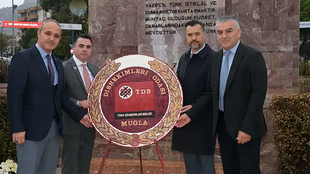 Muğla Dişhekimleri Odası'ndan Çelenk Töreni