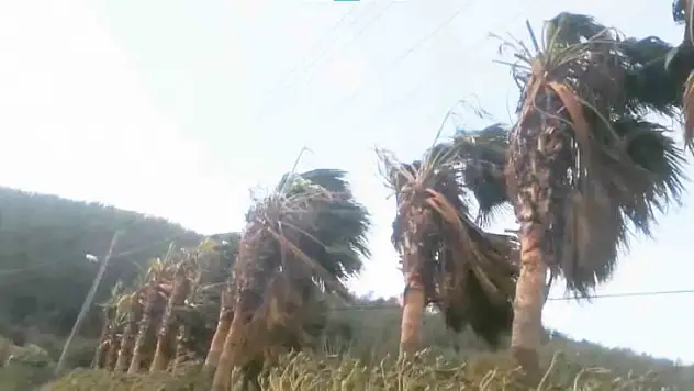 MUĞLA'YA FIRTINA UYARISI