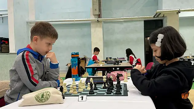 Öğrenciler arası satranç turnuvası başladı