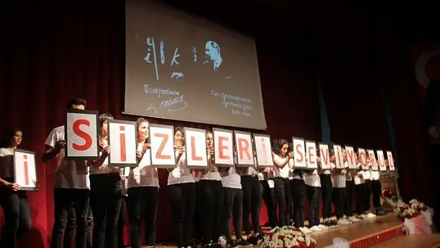 Öğretmenler Günü Coşkuyla Kutlandı