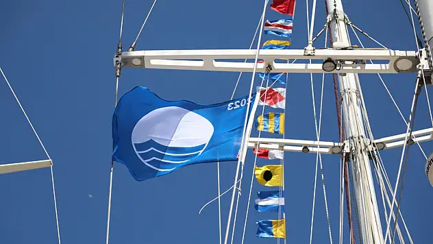 Okul Gemisi'ne Mavi Bayrak