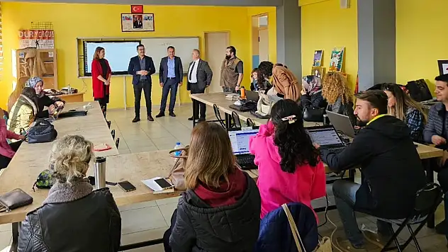 Seydikemer'de AB Projeleri Hazırlama Teknikleri Eğitimi verildi