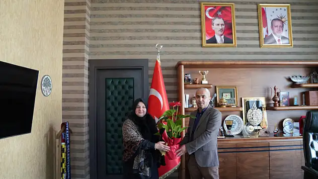 SEYDİKEMER'DE KAYMAKAM BÜYÜKER'İN KADINLAR GÜNÜ KUTLANDI