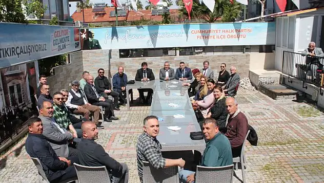 TİLKİCİ'DEN CHP İLÇE TEŞKİLATINA ZİYARET