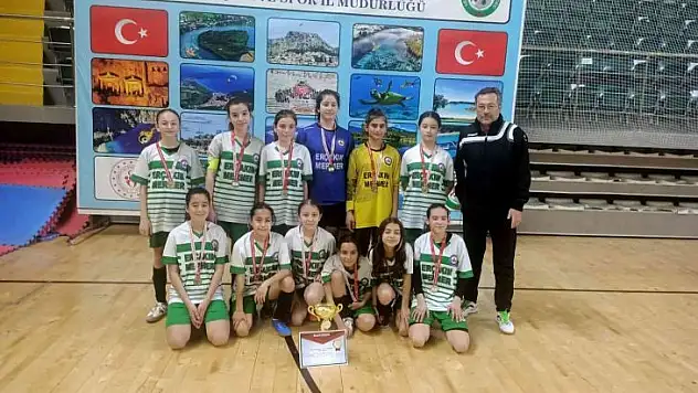 Yatağan 23 Nisan Ortaokulu, il şampiyonu oldu