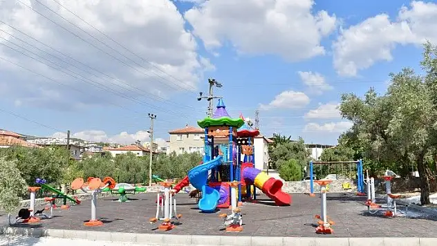 Yatağan Belediyesi'nden 16 noktada çocuk oyun grubu