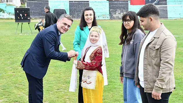 Yatağan'da 23 Nisan coşkuyla kutlandı