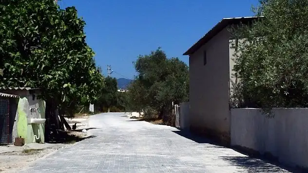 Yatağan'da yol çalışmaları devam ediyor